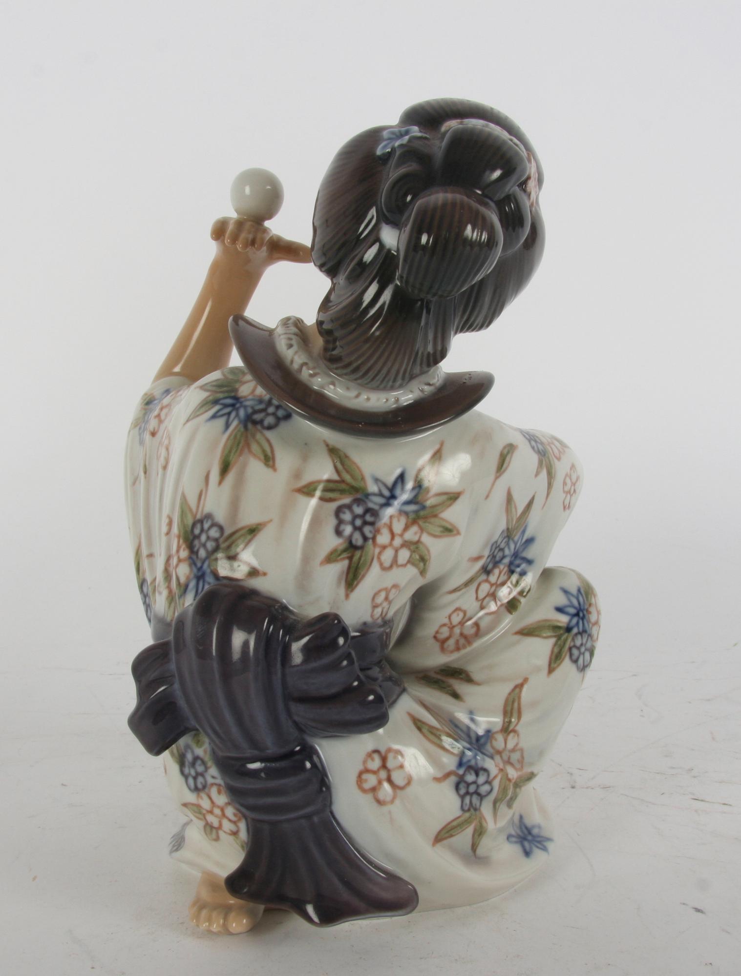 FIGURIN, porslin, Dahl-Jensen.