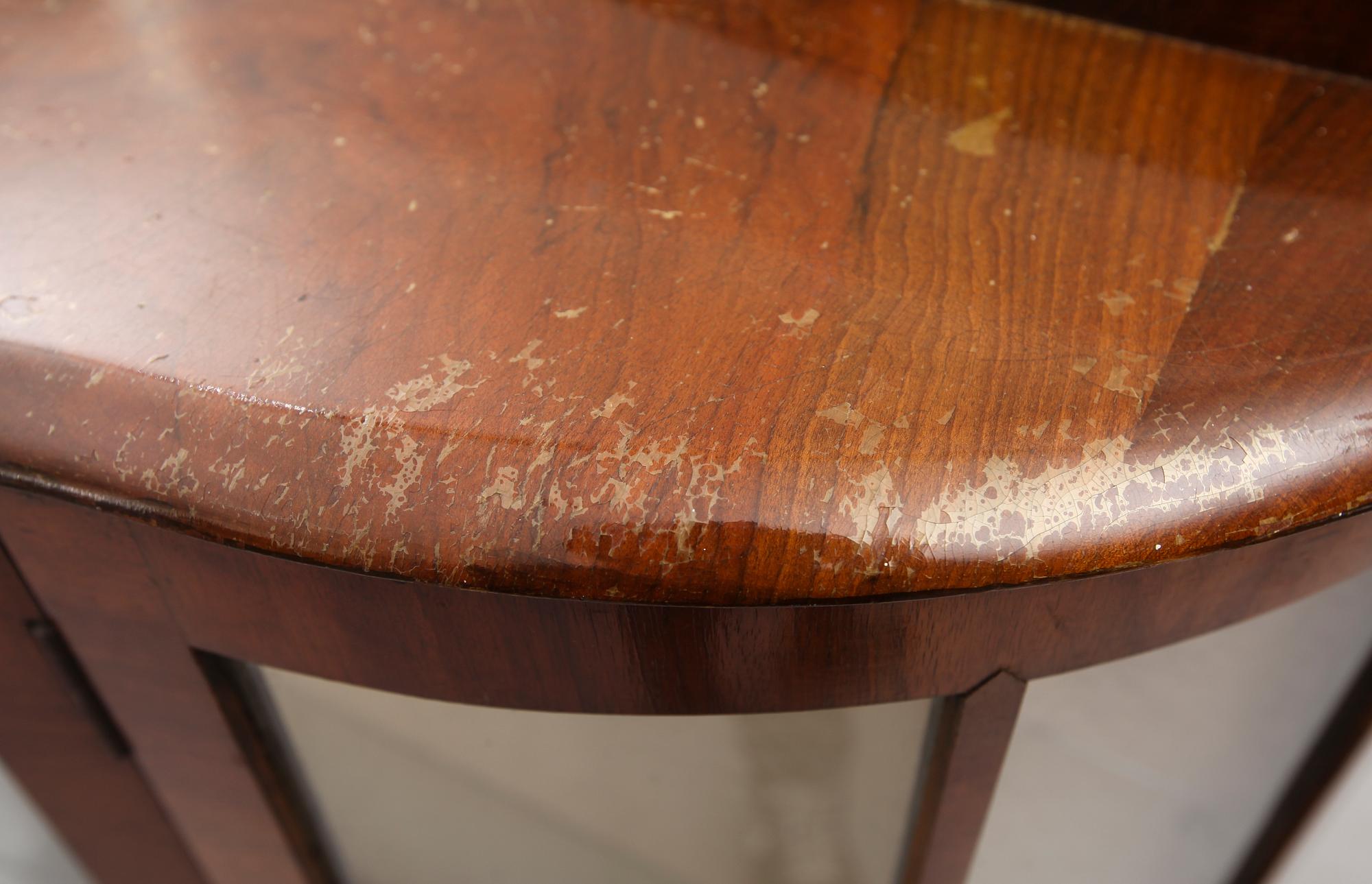 VITRINSKÅP, England, 1900-talets första hälft.