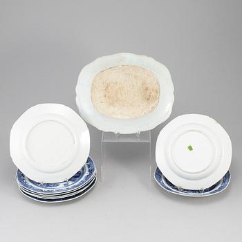 Nine blue and white export porcealin service dishes, Qing dynasty, Qianlong (1736-95).