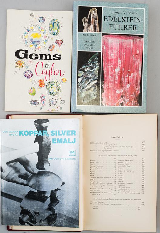 BÖCKER/HÄFTEN, 15 vol. smyckeslitteratur.