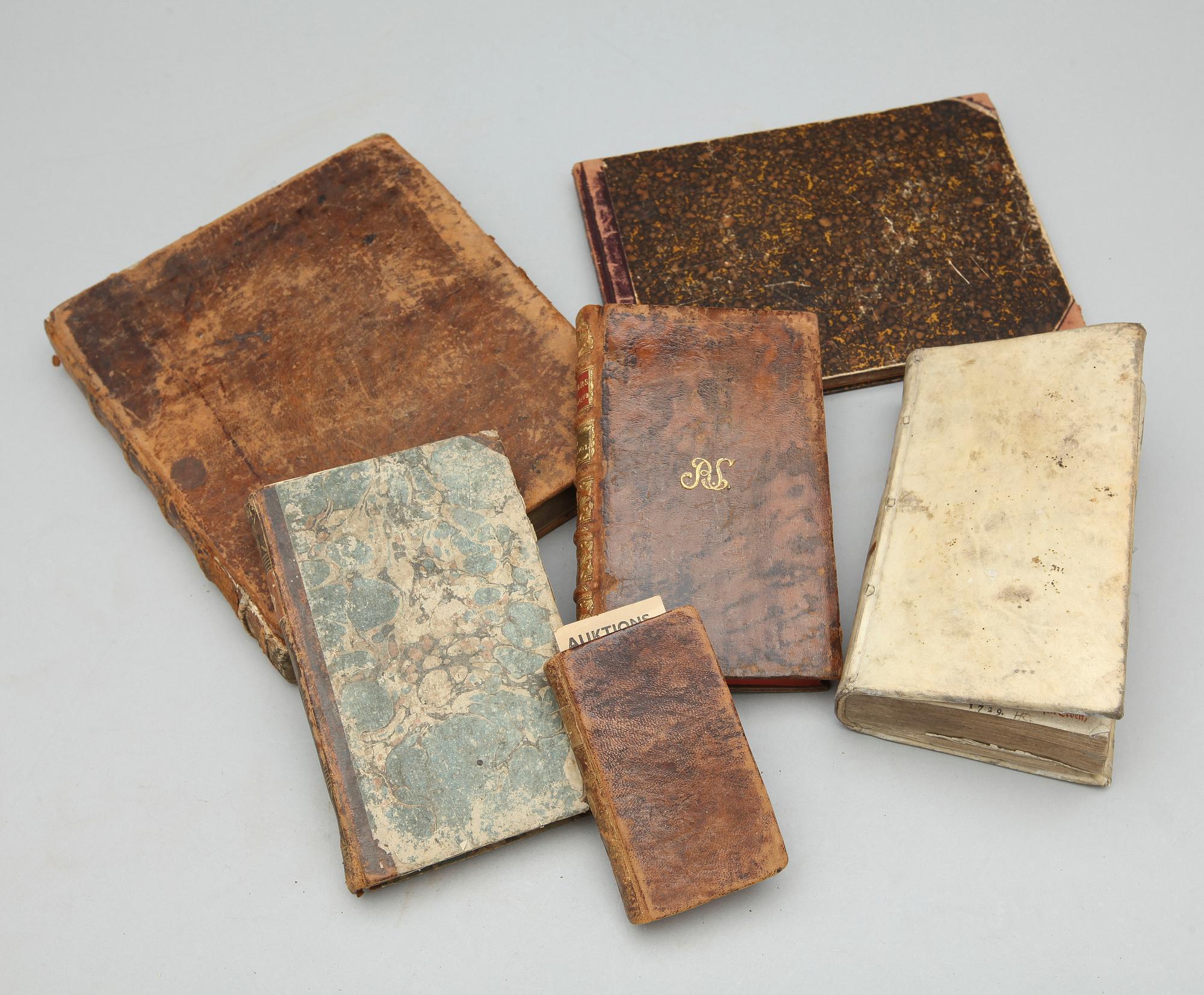 BOKPARTI VARIA, 6 vol, bla "Familien Tutings lustresa till Bomarsund", teckningar av Fritz von Dardel, troligen 1853-54.