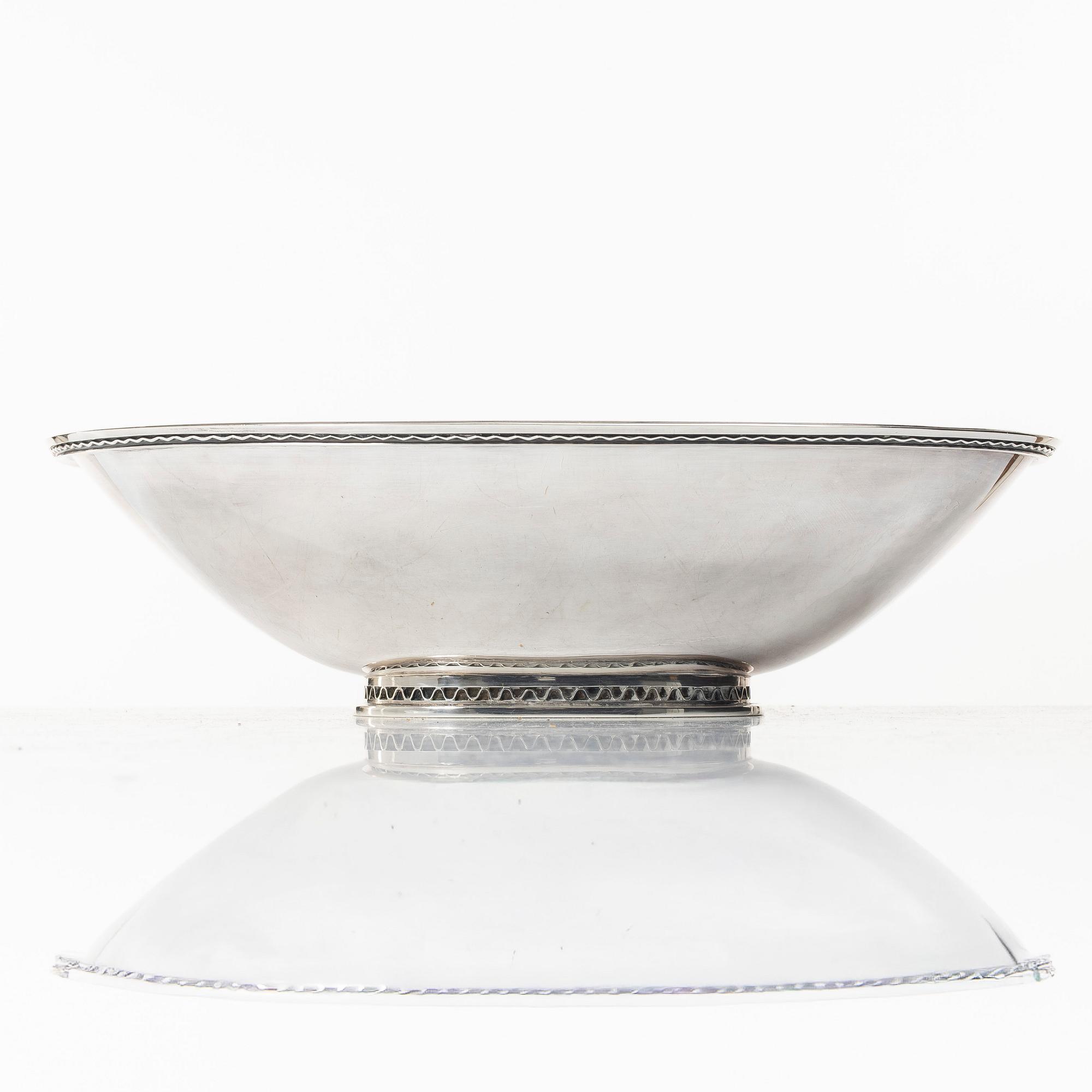Eric Råström, Skål, silver, firma CG Råström, Stockholm 1975.
