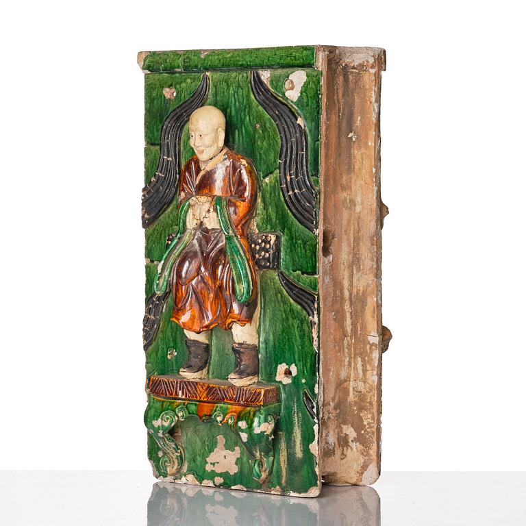 Dekorelement, keramik. Mingdynastin (1368-1644), daterad 1536.