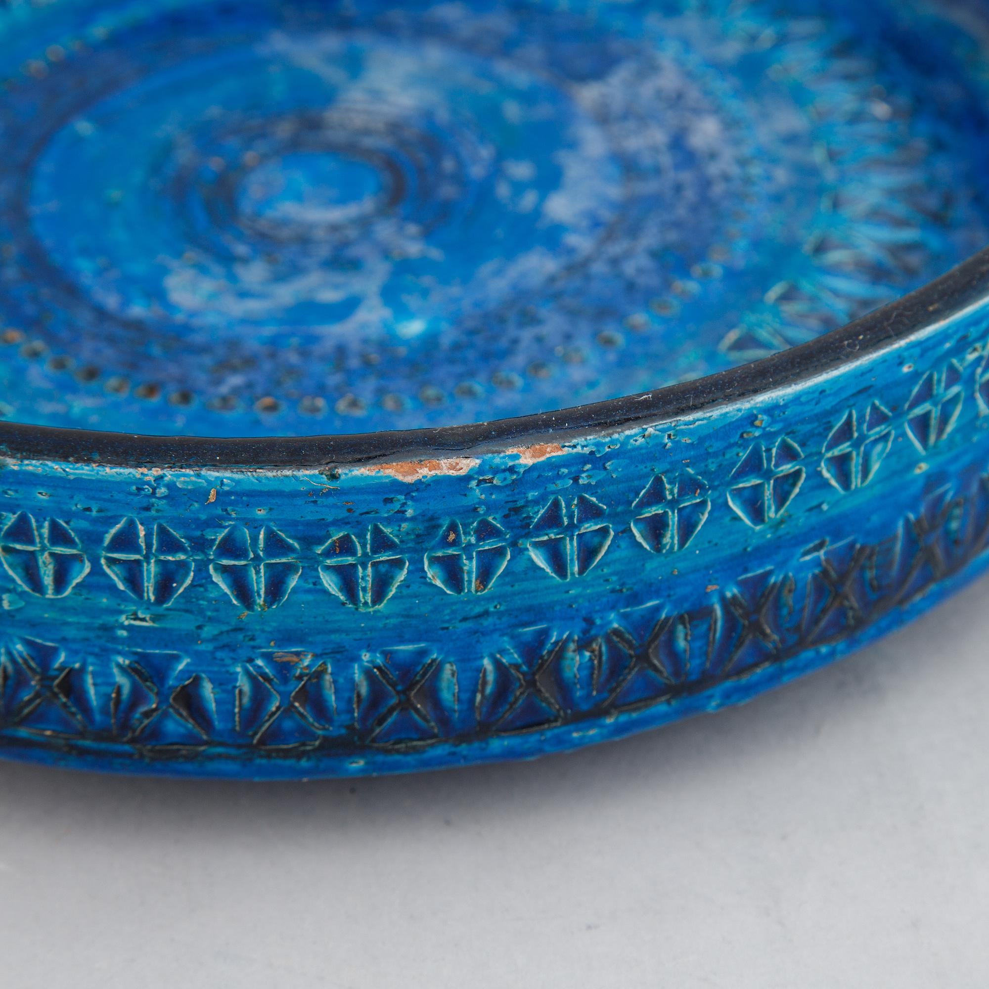 Aldo Londi, Bitossio, tjur samt fat, keramik.