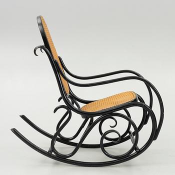 Rocking chair, Fabryka Mebli Giętyc, Poland, second half of the 20th century.