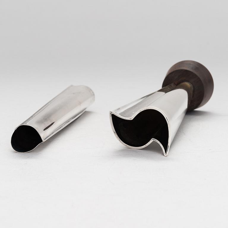 TAPIO WIRKKALA, Two silver vases (916), marked TW, Kultakeskus, Hämeenlinna 1959 and 1962.