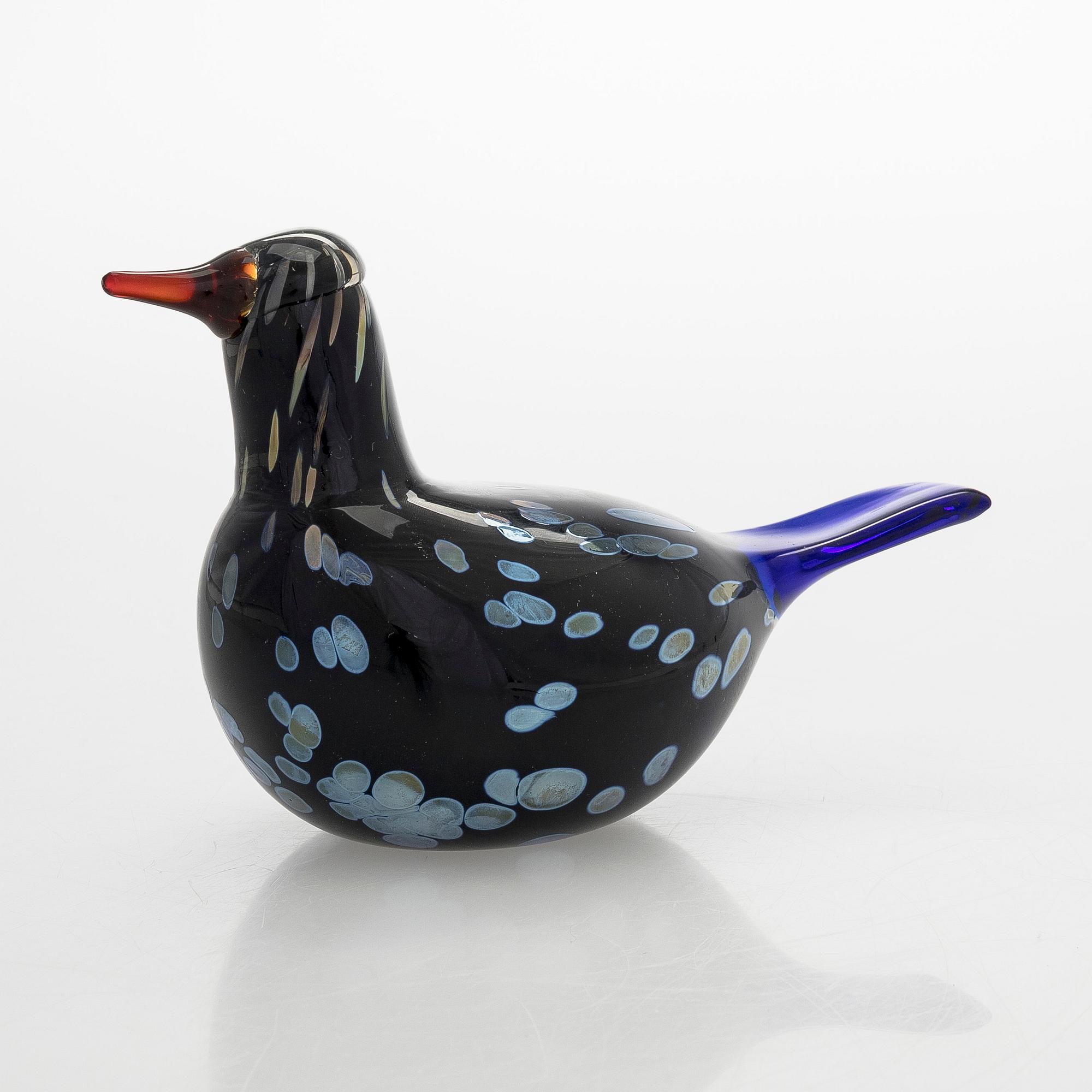 Oiva Toikka, an annual bird 2003, signed O. Toikka Nuutajärvi 2003.
