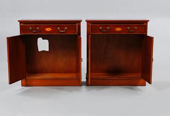 SIDOBORD, ett par, England, 1900-talets andra hälft.