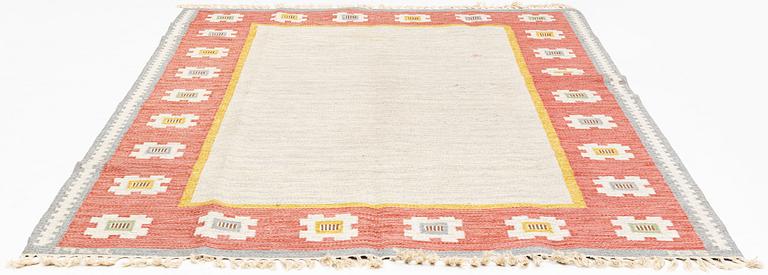Anna-Greta Sjöqvist, a carpet, flat weave, ca 280 x 183 cm, signed AGS and dated 1969.