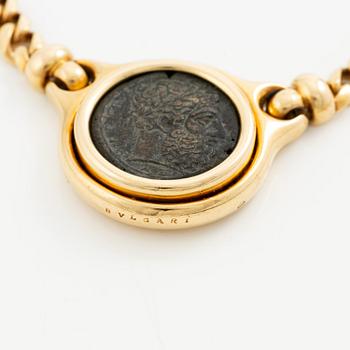 Bulgari a necklace "Monete" 18K gold with an ancient coin.