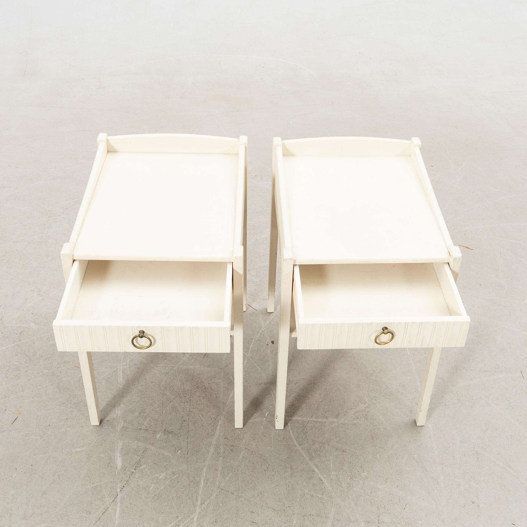 Sängbord, ett par, 1900-tal.