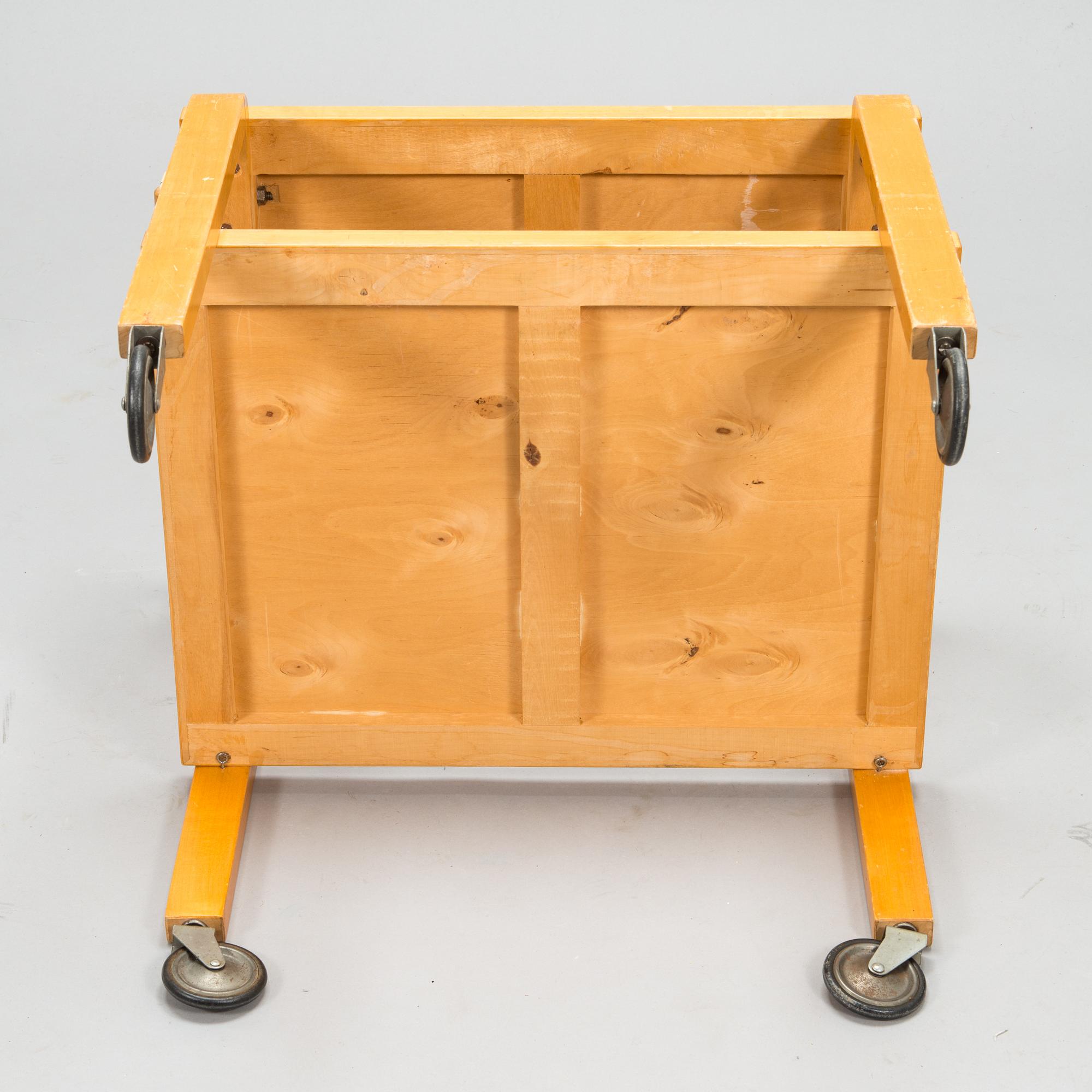 Alvar Aalto, a 1940's '99' tea trolley for O.Y. Huonekalu- ja Rakennustyötehdas A.B.