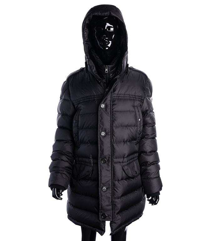 DUNJACKA, Moncler.