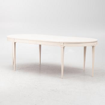 A Gustavian style dining table, mid-20th Century.