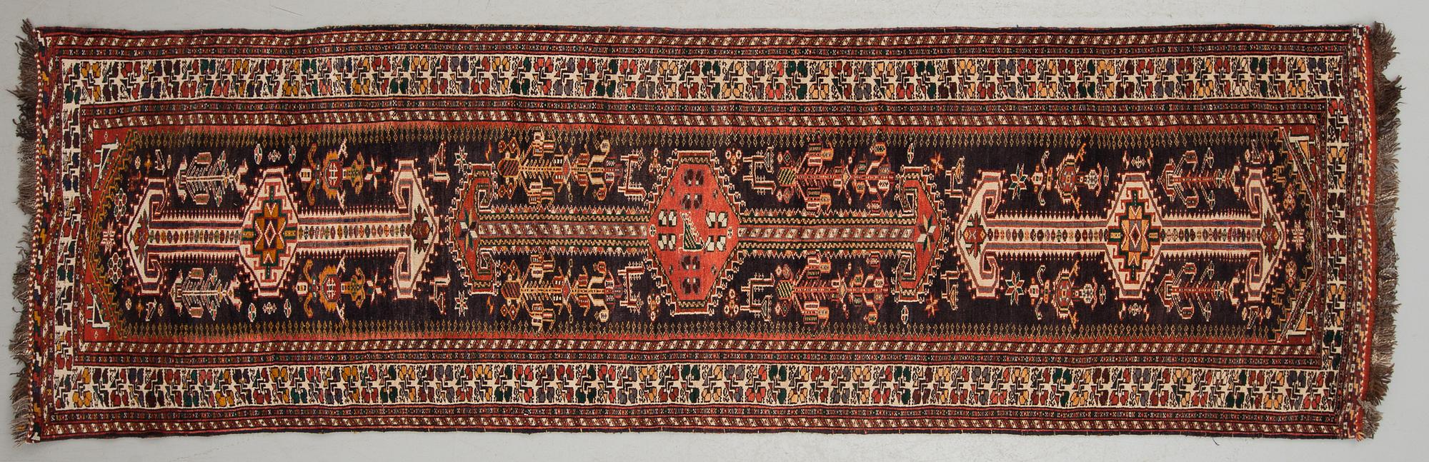 GALLERIMATTA, semiantik, Shiraz, ca 360 x 108 cm.