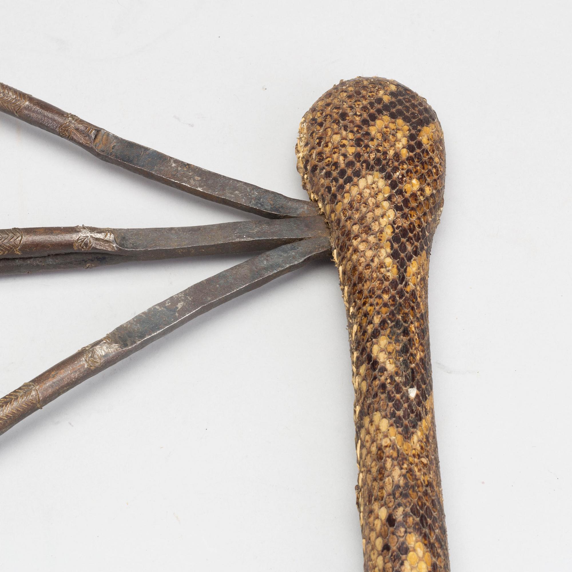 THROWING KNIFE, Zande, Nzakara, Central Africa.