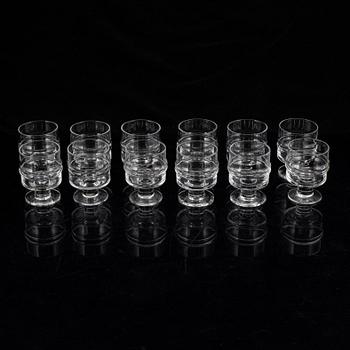 TIMO SARPANEVA, a set of 12 Pisaranrengas /Drop ring / Ripple glasses, Iittala.