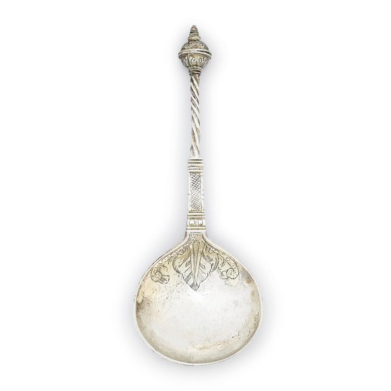 A probably Scandinavian 18th Century silver spoon, no makers mark.