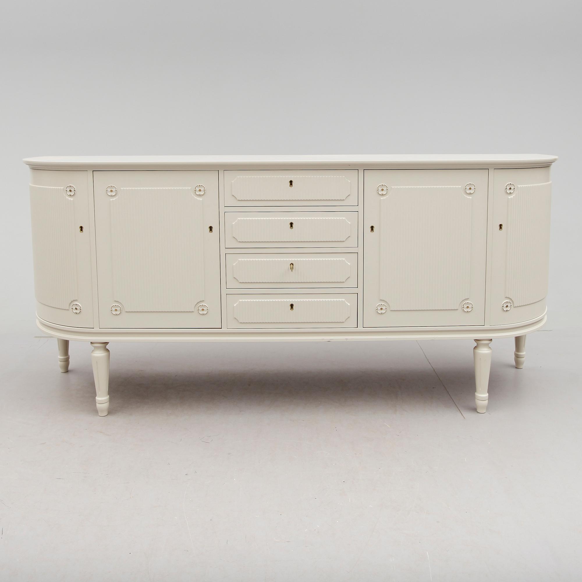SIDEBOARD, gustaviansk stil, 1900-talets andra hälft.