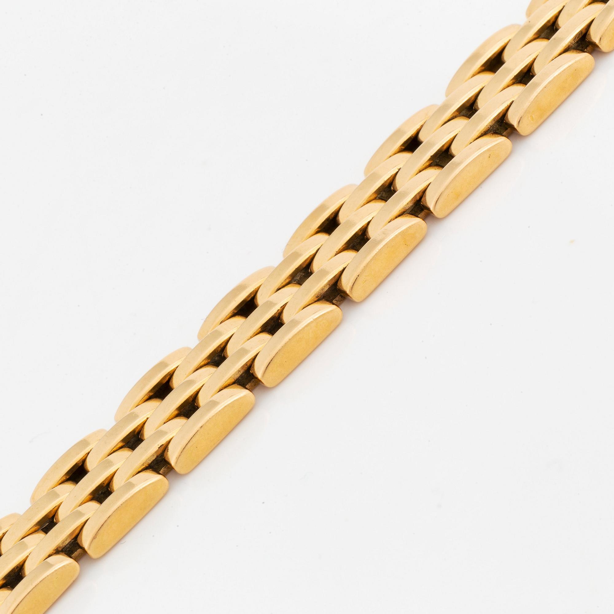 A Cartier "Maillon Panthère" 18K gold bracelet.