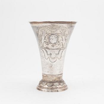 A silver beaker, mark of Magnus Lönberg, Borås 1810.