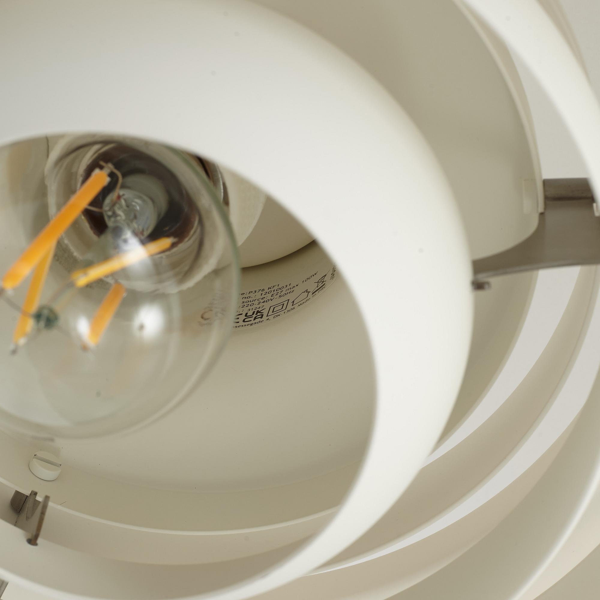 & Tradition, taklampa.