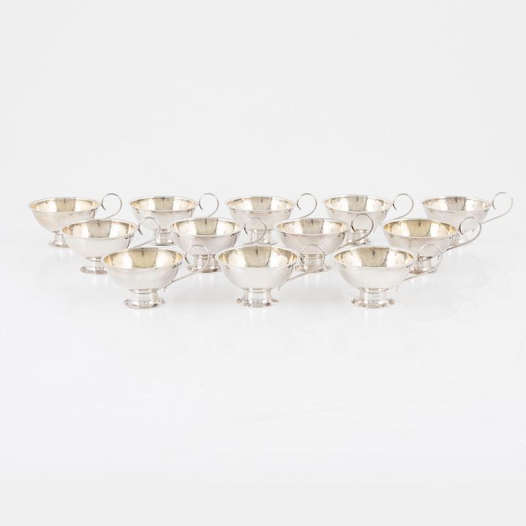 A set of Swedish Silver Punsch Cups, Forslunds, Boden 1940 (12 pieces).