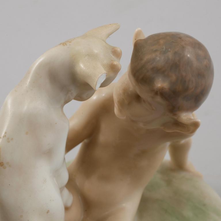 FIGURIN, porslin, Christian Thomsen, Royal Copenhagen, 1900-talets första hälft.