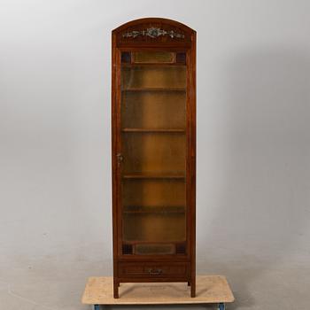 Display cabinet/Cabinet, first half of the 20th century.