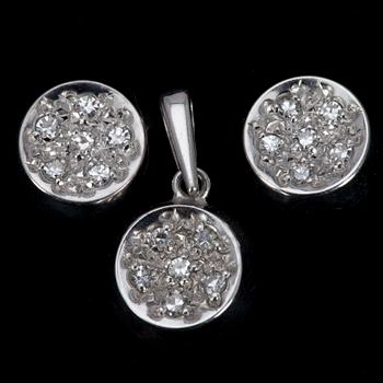 KORVAKORUT + RIIPUS 18K valkokultaa, timantteja. A. Tillander, Helsinki, Suomi 1970-l.