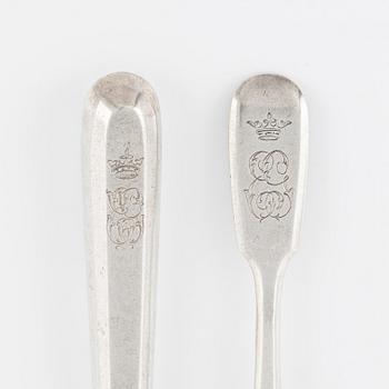 A Set of Russian Silver Fruit Knives and Coffee Spoons, St Petersburg 1873-95 (12 pieces).