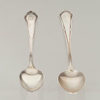 TE- OCH KAFFESKEDAR, 6+6 st, silver, Chippendale, Tavastehus 1953-1968. Vikt ca 188 g.