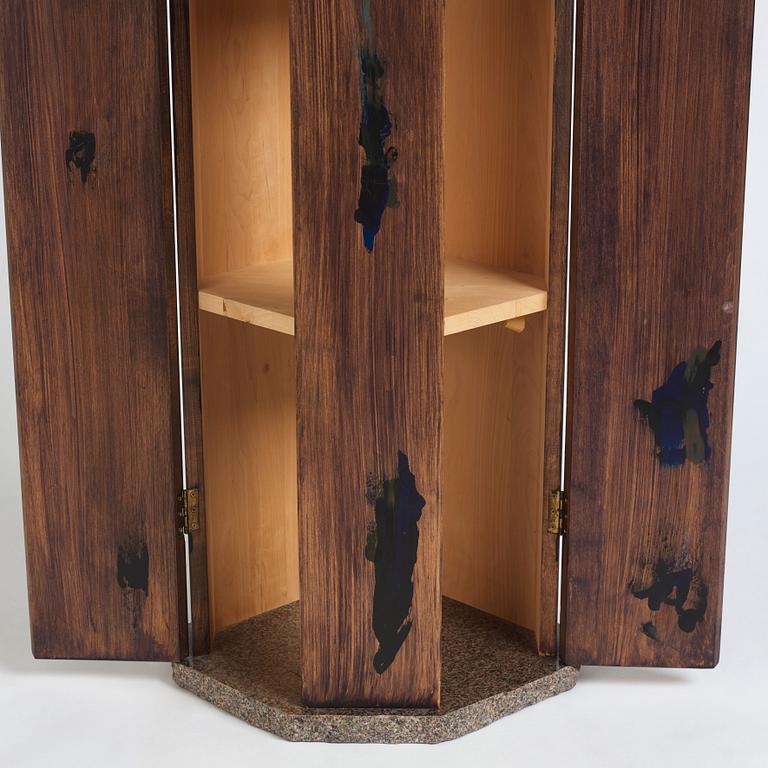 Rolf Hanson, a "Pelare" cabinet, ed. 64/90, Källemo, Värnamo post 1991.