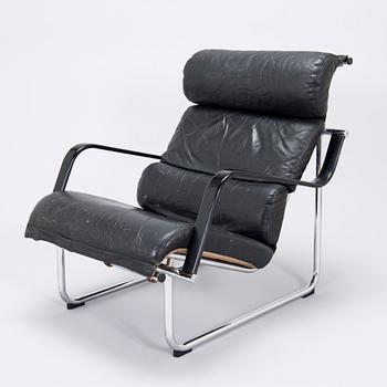 Yrjö Kukkapuro, a late 20th century 'Remmi' armchair for Avarte.