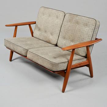 SOFFA,  "Cigarren" Hans Wegner, 1900-talets andra hälft.