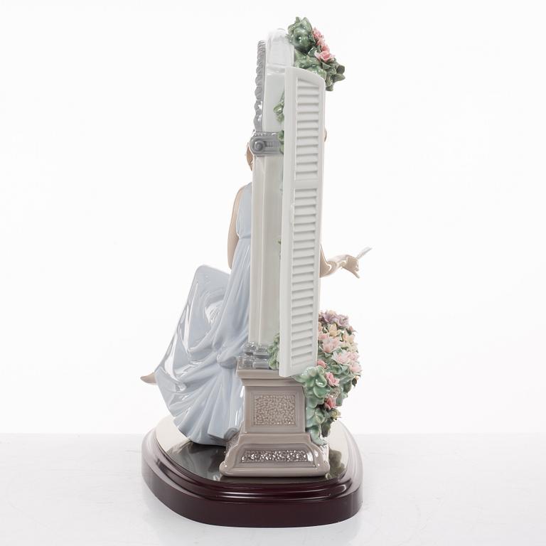 Marco Antonio Noguerón, figurin, "Thinking of love", Lladró, Spanien, 2007.