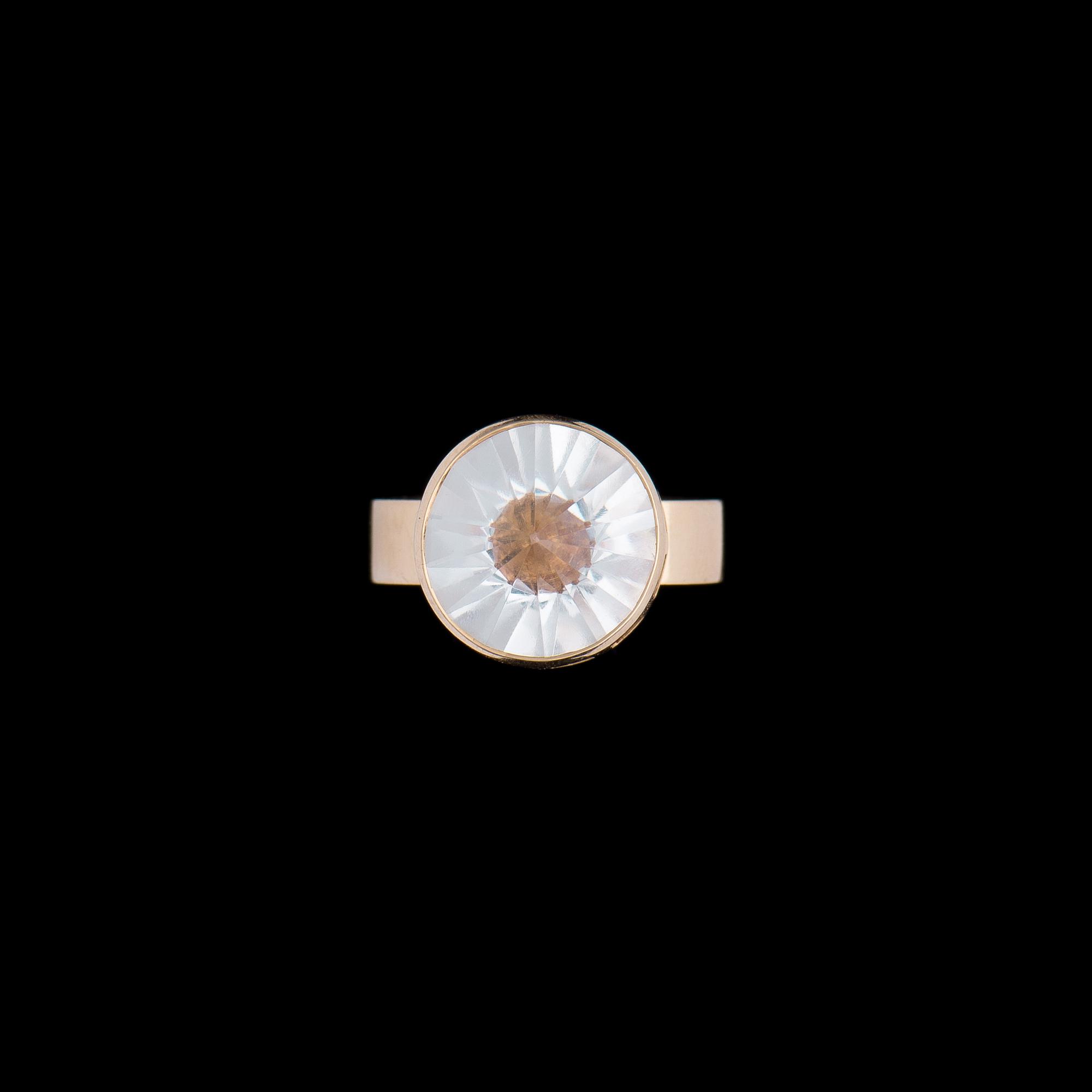 BJÖRN WECKSTRÖM, RING Paviljong, 14K guld, bergskristall, Lapponia (Kruunu Koru) 1965.