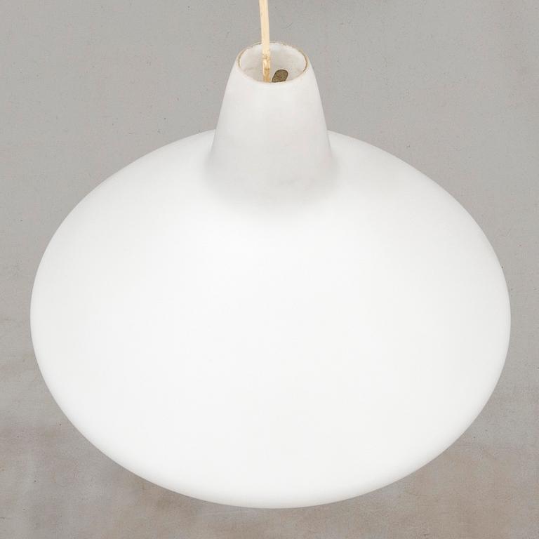 Lisa Johansson-Pape, ceiling lamp, "Stora löken" by Iittala for Stockmann-Orno, Finland, 1950s.