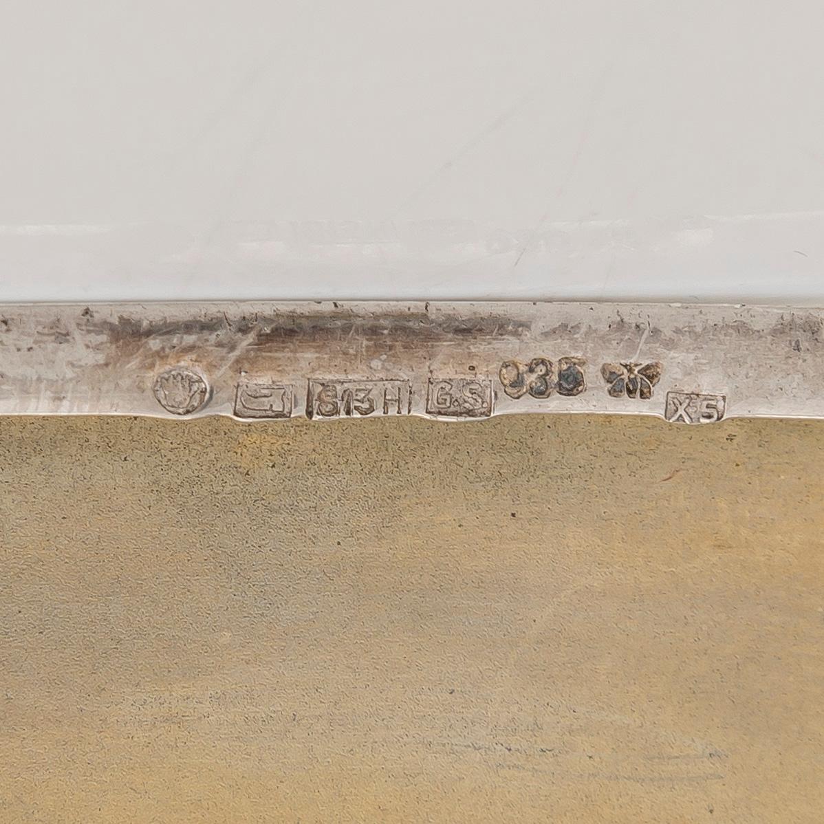 Cigarettetuier, 3 st, silver, bl a Ernst Gideon Bek, Tyskland,  1920-30-tal.