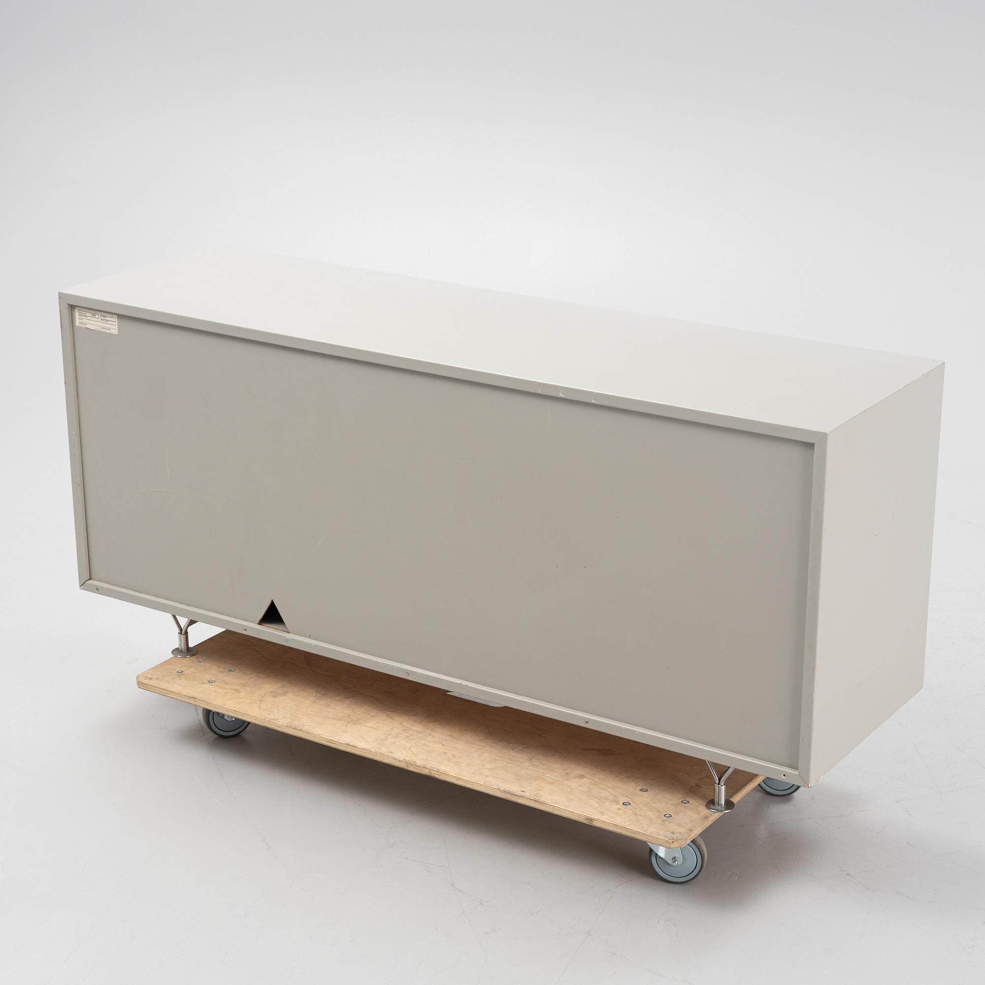 Bruno Mathsson, sideboard, "MI 806", Mathsson International, Värnamo.