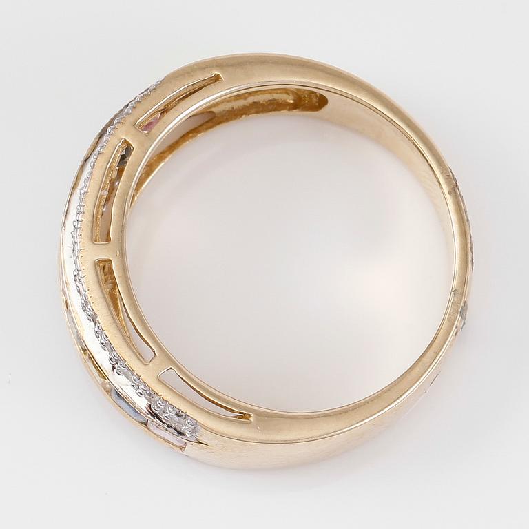 RING, 10K guld, diamanter tot ca 0.20 ct. och flerfärgade safirer.
