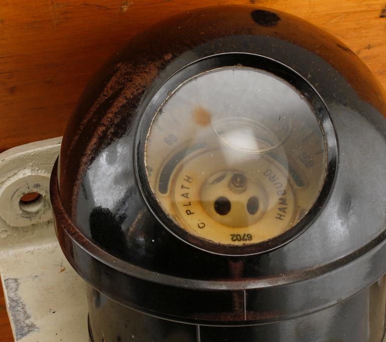 A binnacle, C Plath, Hamburg, 1900-tal.