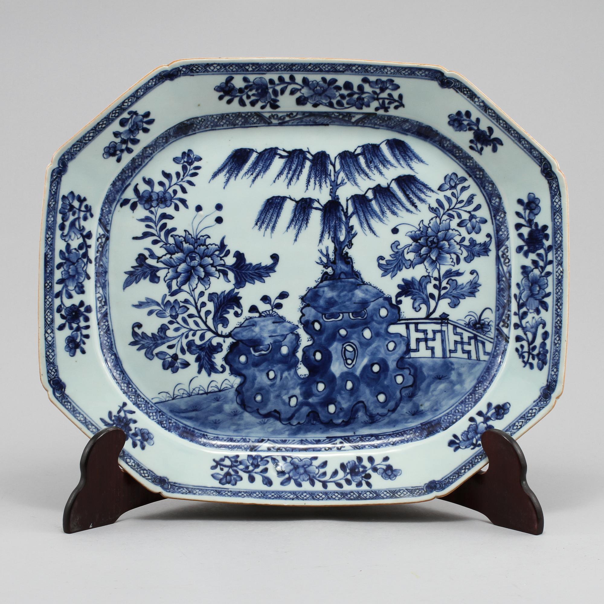 STEKFAT, porslin, Kina, 1700-tal.