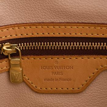 LOUIS VUITTON, Bucket PM bag.