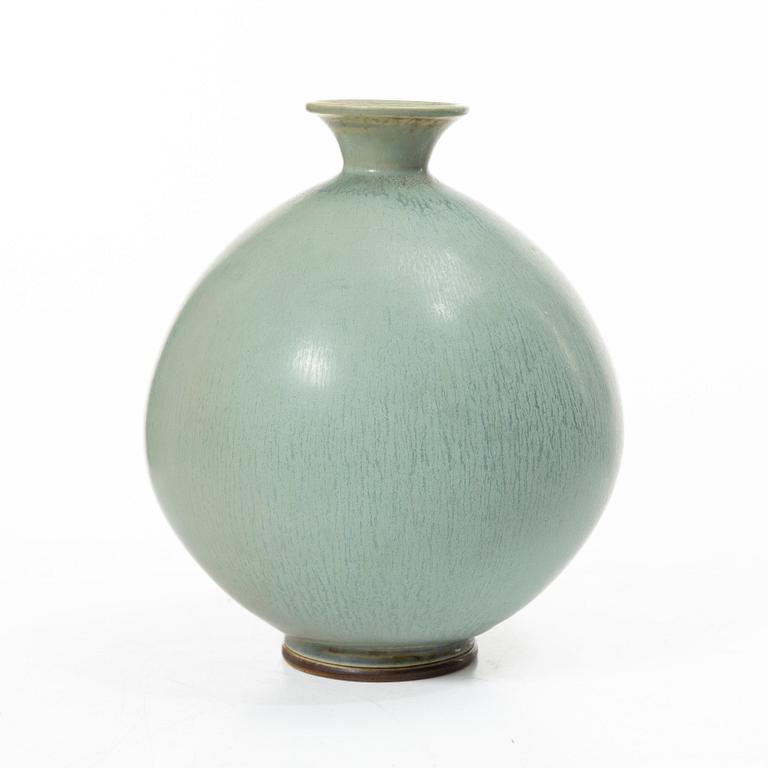Berndt Friberg, vase, stoneware, Gustavsberg Studio 1974.