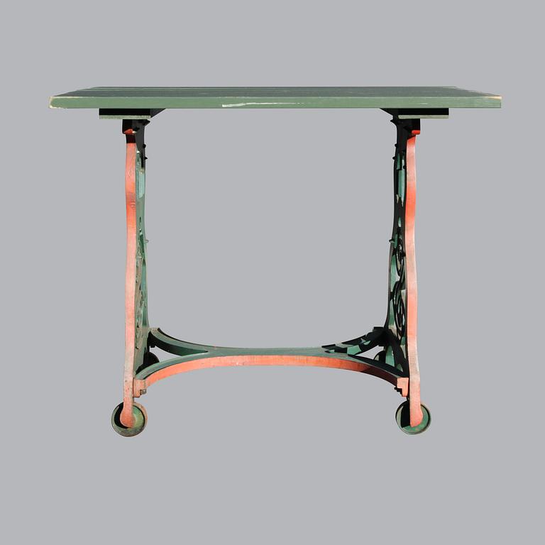 TRÄDGÅRDSBORD, 1900-tal.
