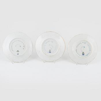 Six porcelain fruit plates, Hausmalerei, Royal Copenhagen, Danmark, 1889-1922.