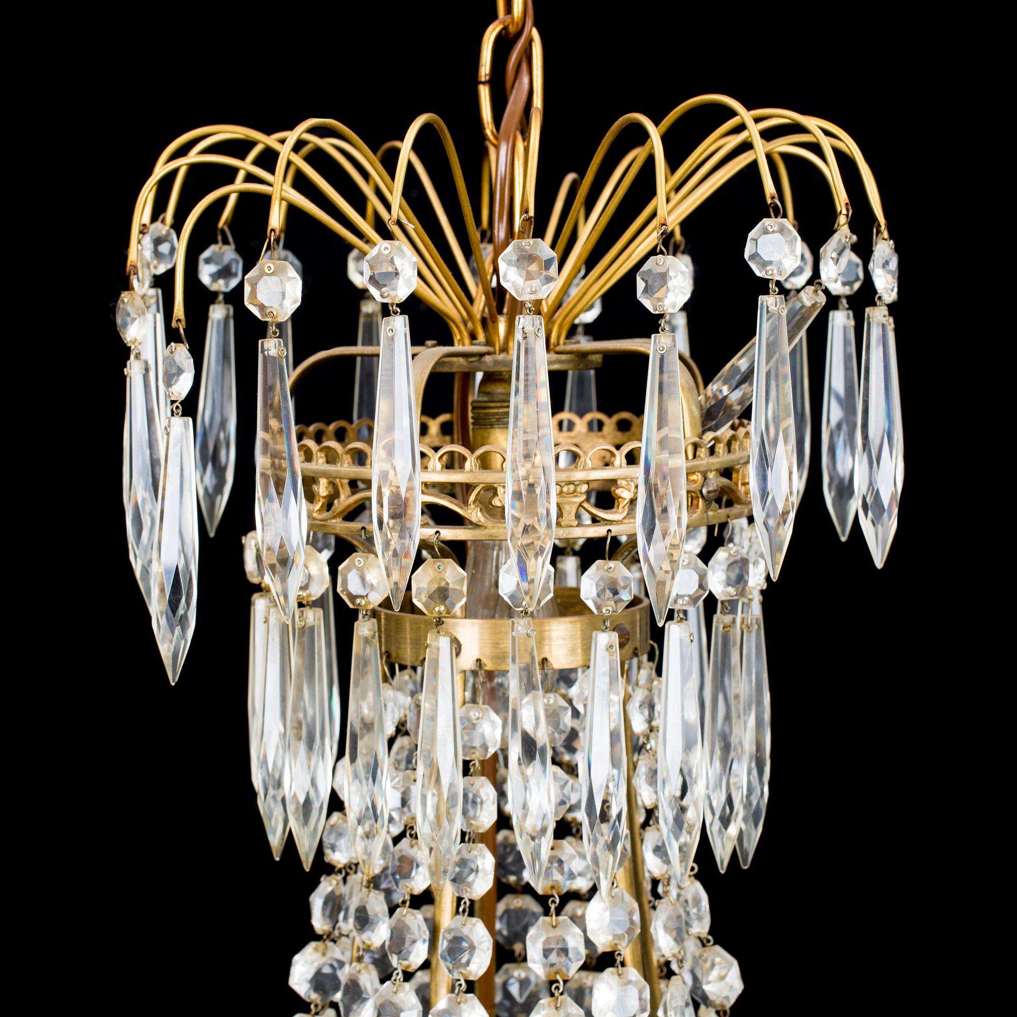 LJUSKRONA, gustaviansk stil, 1900-tal. Höjd 63 cm.