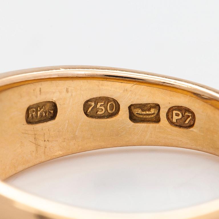 An 18K gold ring with a brilliant-cut diamond ca. 0.25 ct. Risto Karstela, Helsinki, Finland 1968.