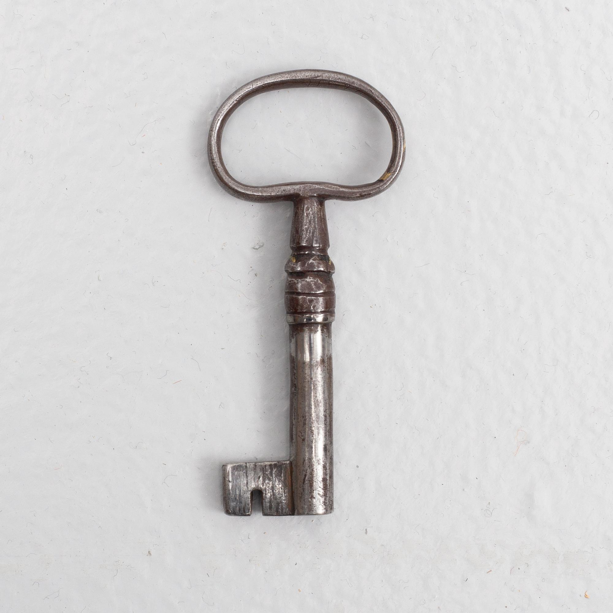 Chest of drawers 19th century.